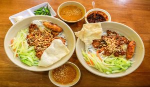 Bún Thịt Nướng(Grilled Pork with Vermicelli)-Ho Chi Minh City food