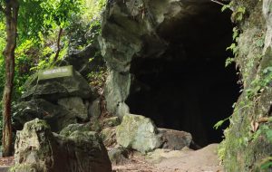 Cave of Prehistoric Man-Ecotourism in Vietnam