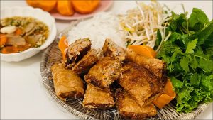 Nem Cua Bể (Crab Spring Rolls)