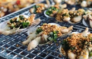 fried snails with spicy coconut milk