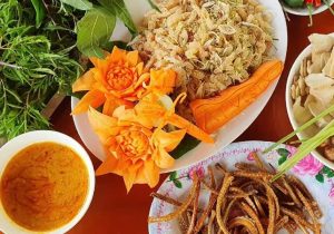 Nhech Salad