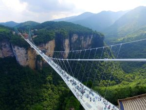 Bạch Long Glass Bridge-Moc Chau tour guide