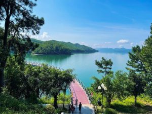 Ke Go Lake