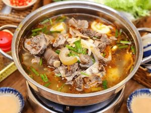 Lẩu (Hot Pot)-Hanoi's must-try winter treats